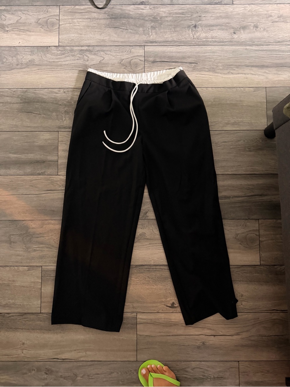 Zara Black Wide-Leg Drawstring Pants with White Waistband